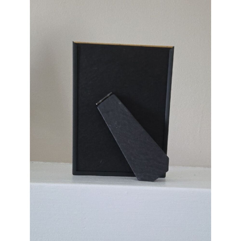 Floral Pattern Photo Frame - Picture 8 of 10